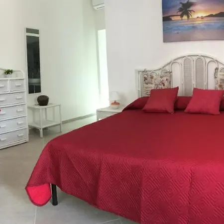 Appartamenti La Gina & La Palmira Otranto Exterior foto
